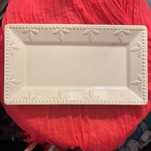 Signature Housewares Inc Vintage Chic Cream Rectangular Platter